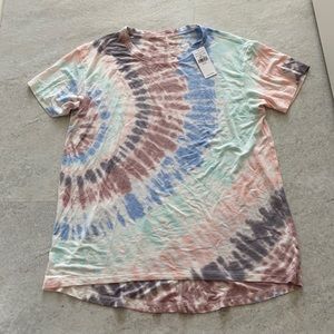 American Eagle tee! NWT